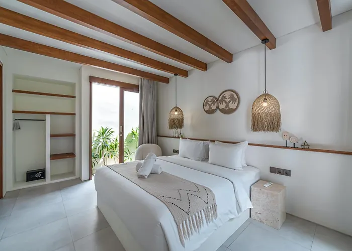 Modern 2br Pool Villa, 5 Min To Canggu & Seminyak Villa